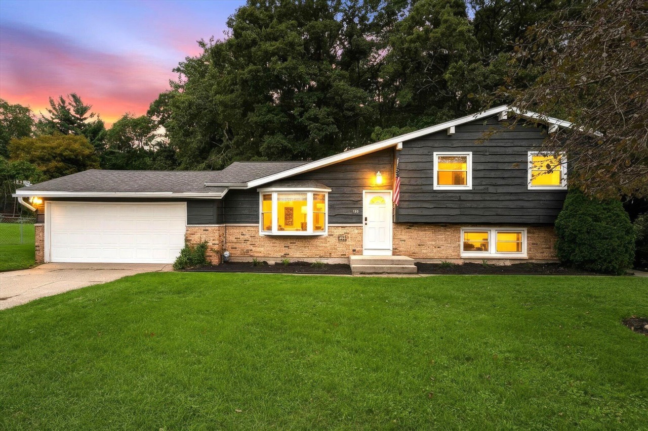 Photo 2 of Single family home for sale at 193 Lantern Dr, Comstock Park, MI 49321 | MLS# 70560082 | Listing updated on 2026-10-07