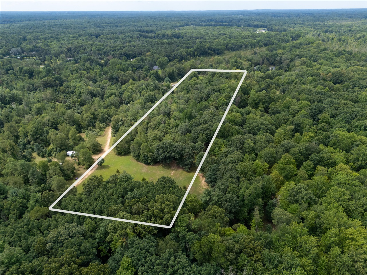 Photo 3 of Sale Pending at 36479 County Rd 653, Paw Paw, MI 49079 | MLS# 70560088 | Listing updated on 2026-09-26