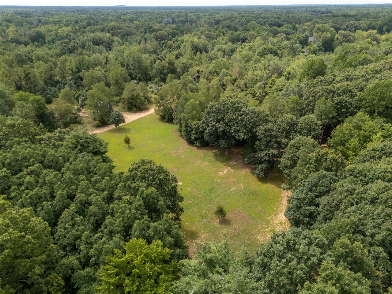 Photo 3 of Sale Pending at 36479 County Rd 653, Paw Paw, MI 49079 | MLS# 70560088 | Listing updated on 2026-09-26