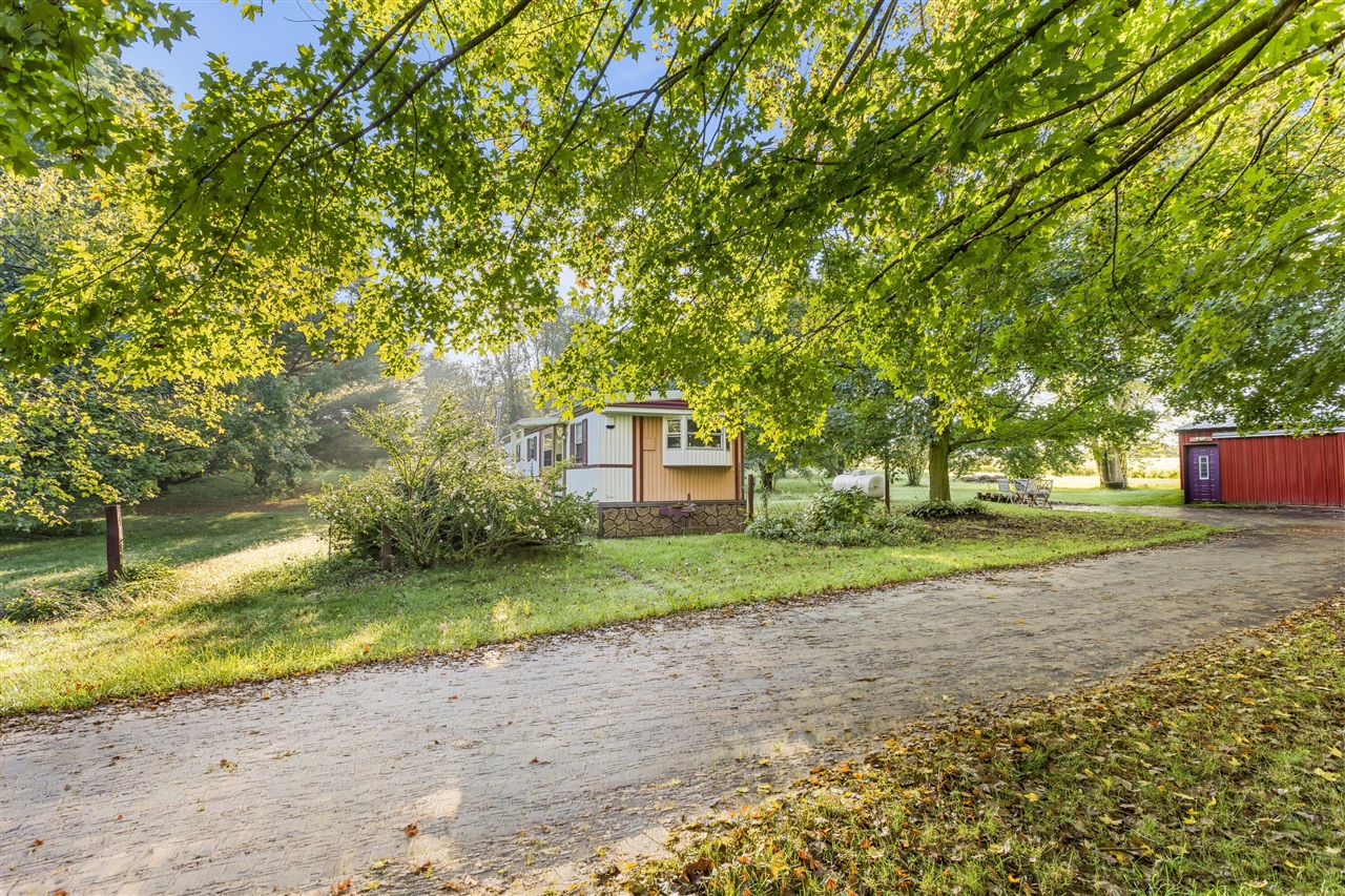 Photo 3 of Sale Pending at 4850 H Dr, East Leroy, MI 49051 | MLS# 70560146 | Listing updated on 2026-10-05