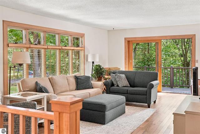 Photo 4 of Single family home for sale at 4954 Timberlawn Ct, Cadillac, MI 49601 | MLS# 70560189 | Listing updated on 2026-10-06