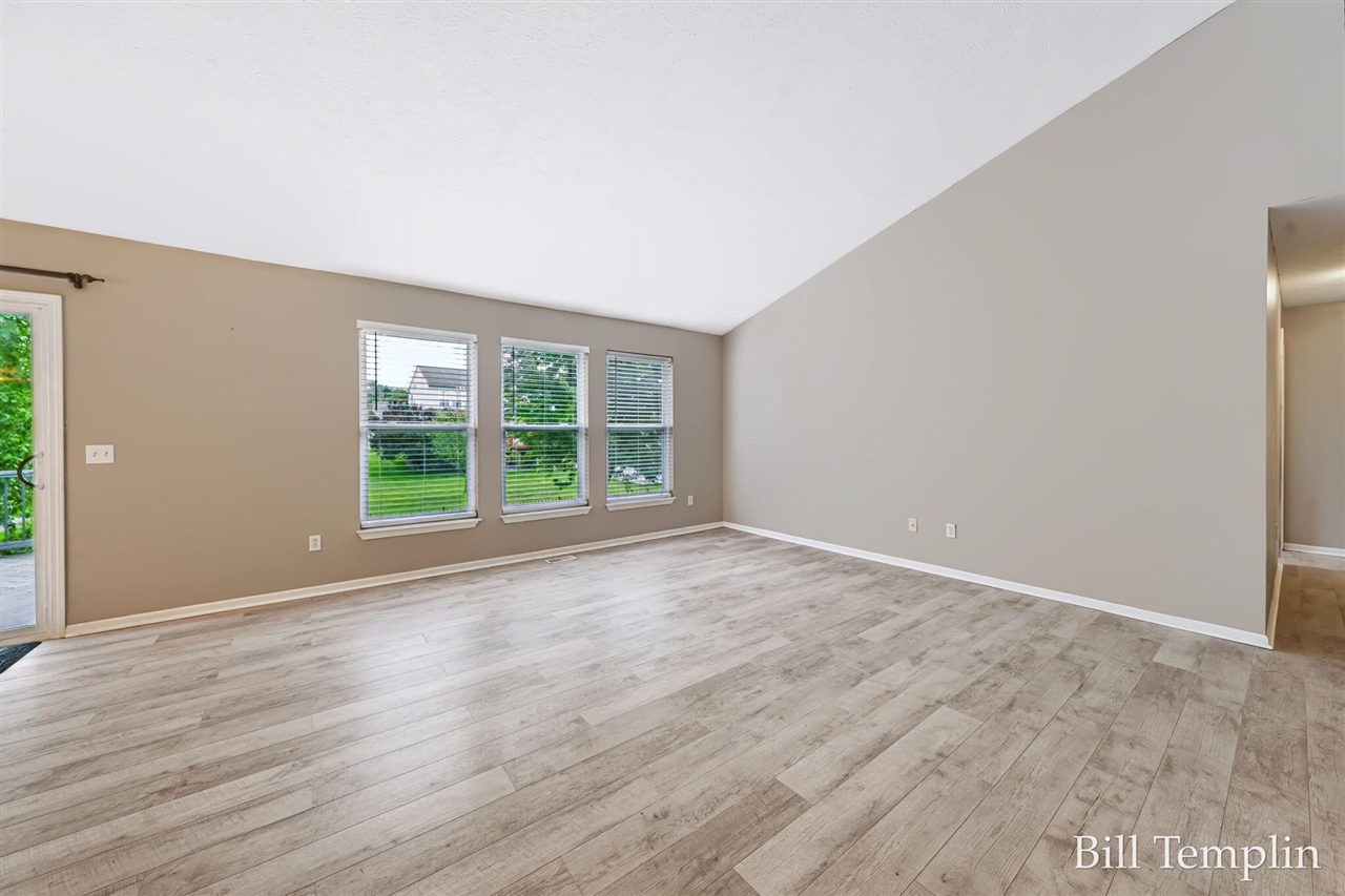 Photo 4 of Sale Pending at 8524 Haystack Rd, Caledonia, MI 49316 | MLS# 70560197 | Listing updated on 2026-10-03