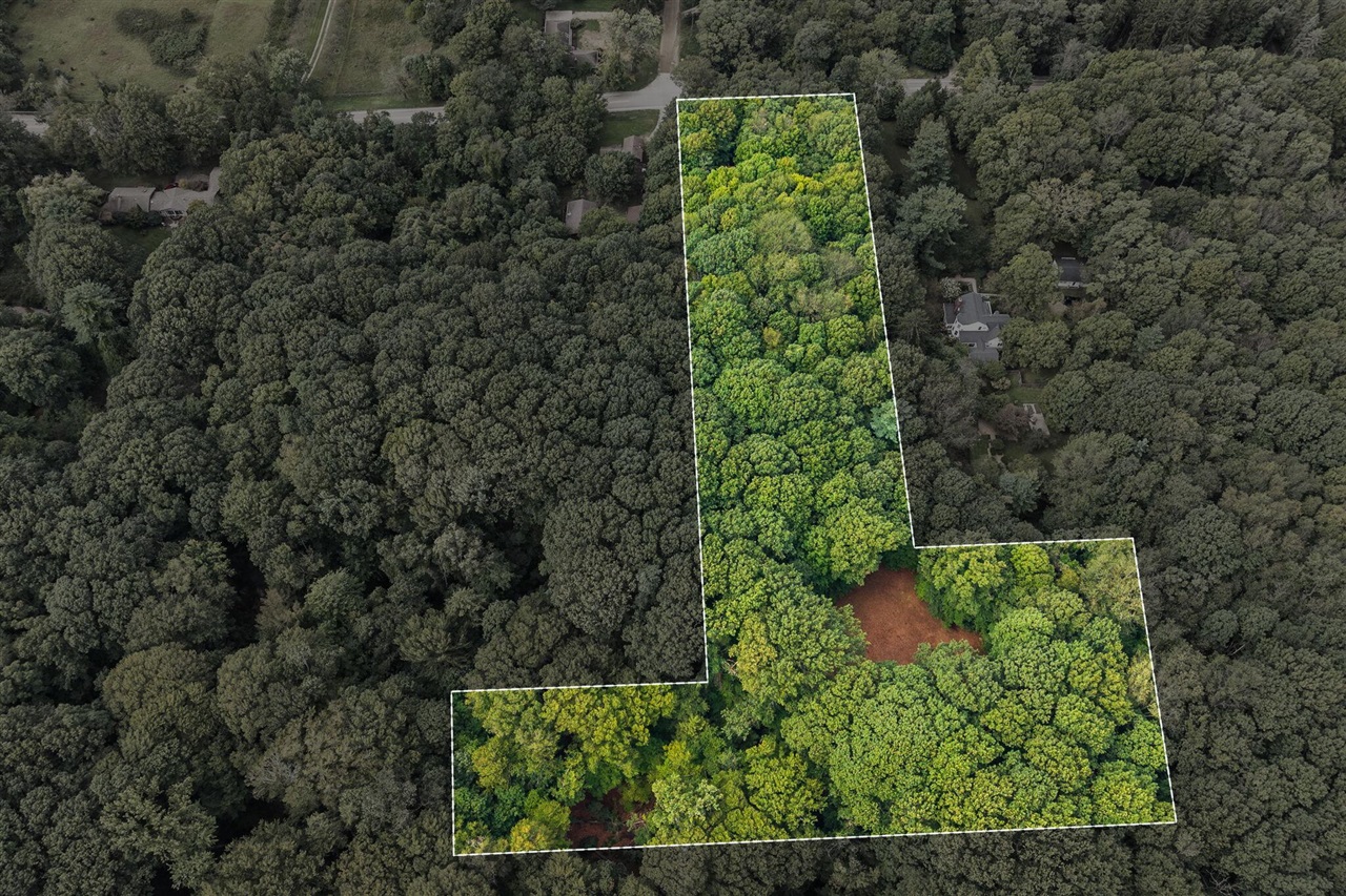Photo 1 of Land for sale at Vl 70th (lakeshore Drive), Fennville, MI 49408 | MLS# 70560231 | Listing updated on 2026-09-29