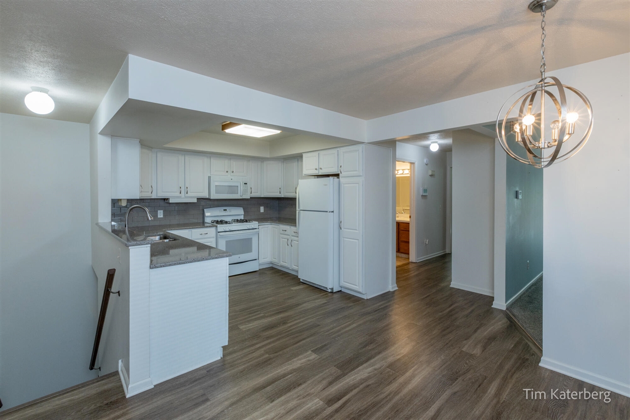 Photo 3 of Sale Pending at 1148 Amberwood W Dr, Byron Center, MI 49315 | MLS# 70560246 | Listing updated on 2026-09-30
