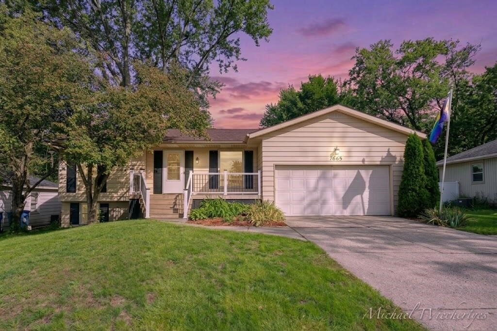 Single family home for sale at 2665 Burton St, Grand Rapids, MI 49546 | MLS# 70560266
