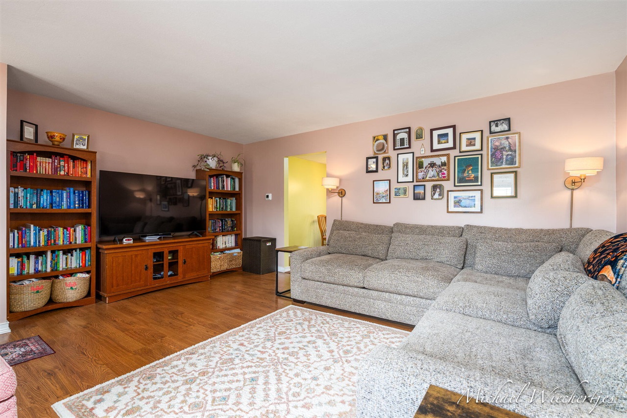 Photo 3 of Single family home for sale at 2665 Burton St, Grand Rapids, MI 49546 | MLS# 70560266 | Listing updated on 2026-10-07
