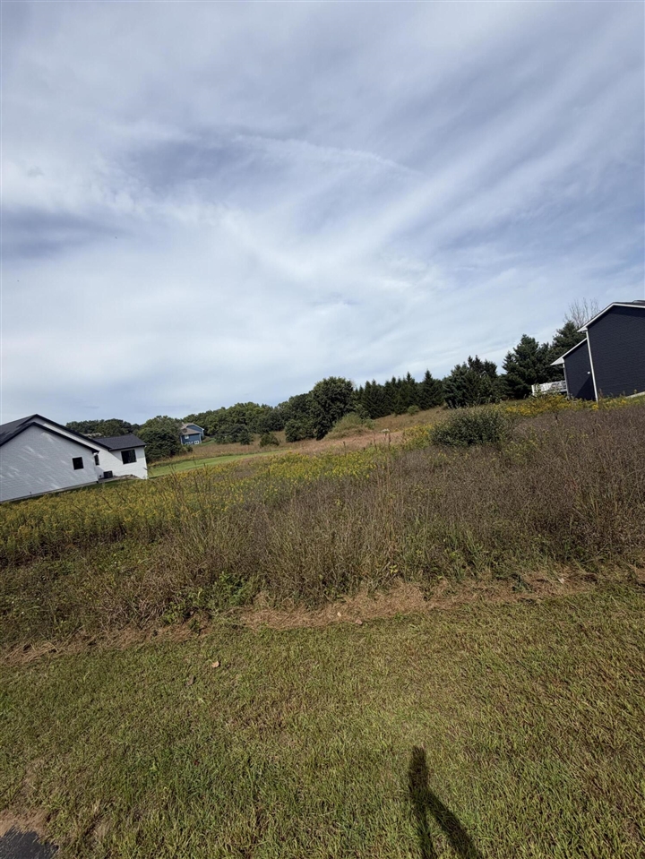 Photo 3 of Land for sale at 5465 Turkey Run Dr, Kalamazoo, MI 49004 | MLS# 70560301 | Listing updated on 2026-09-24