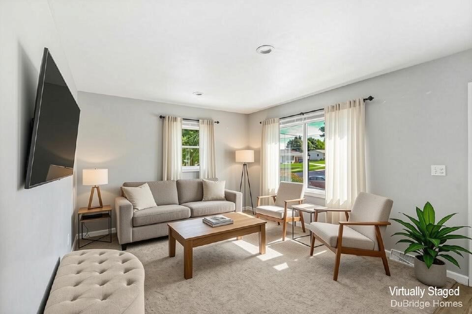 Photo 2 of Single family home for sale at 977 Coventry Dr, Grand Rapids, MI 49544 | MLS# 70560326 | Listing updated on 2026-10-09