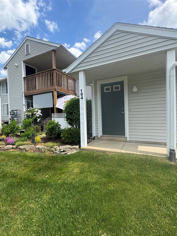 Condo for sale at 194 Hunters Ln #37, Rockford, MI 49341 | MLS# 70560387