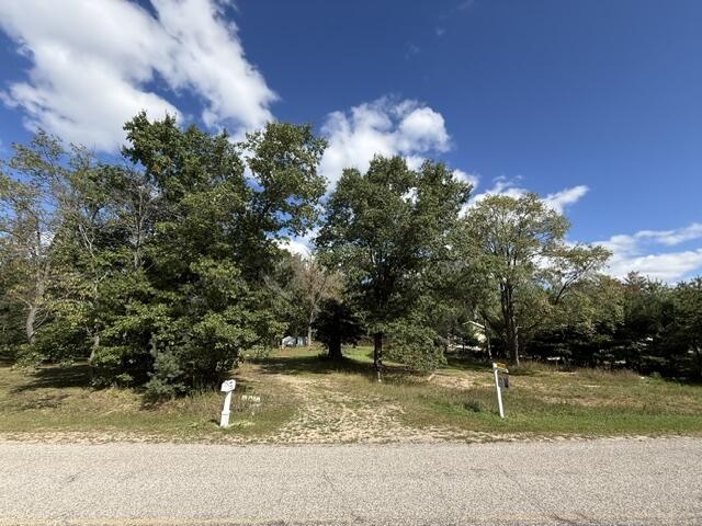 Photo 1 of Land for sale at 9610 W Lotan Rd, Lake City, MI 49651 | MLS# 70560459 | Listing updated on 2026-10-01