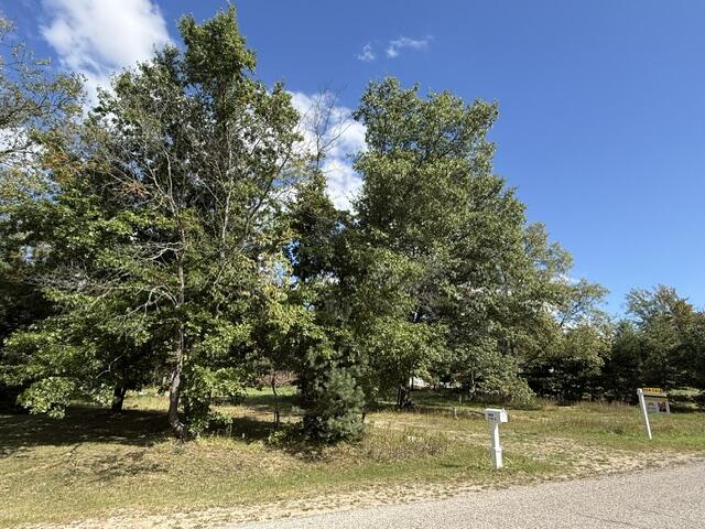 Photo 2 of Land for sale at 9610 W Lotan Rd, Lake City, MI 49651 | MLS# 70560459 | Listing updated on 2026-10-01