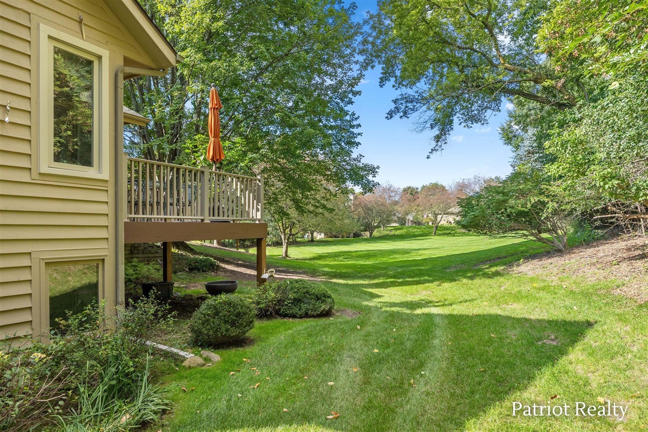Photo 2 of Condo for sale at 2108 Tall Meadow St, Grand Rapids, MI 49505 | MLS# 70560493 | Listing updated on 2026-09-24