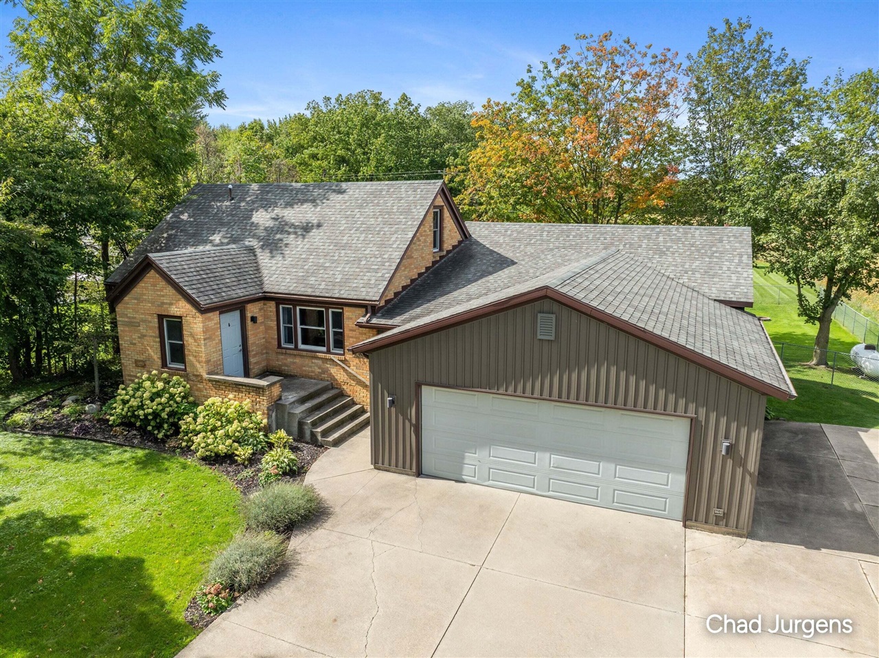 Photo 3 of Single family home for sale at 9379 Kalamazoo Ave, Caledonia, MI 49316 | MLS# 70560527 | Listing updated on 2026-09-29