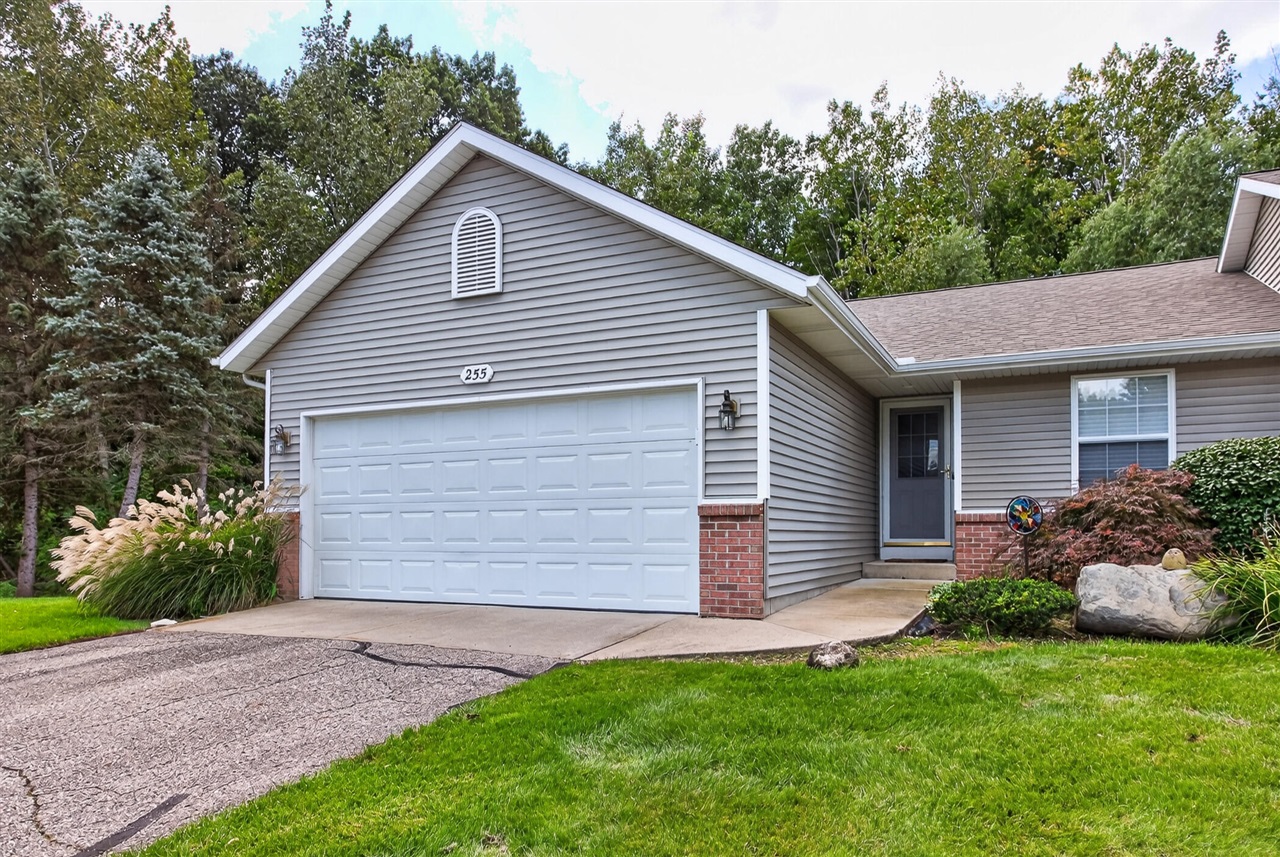 Photo 1 of Sale Pending at 255 Timber Crk Cir, Comstock Park, MI 49321 | MLS# 70560545 | Listing updated on 2026-09-27