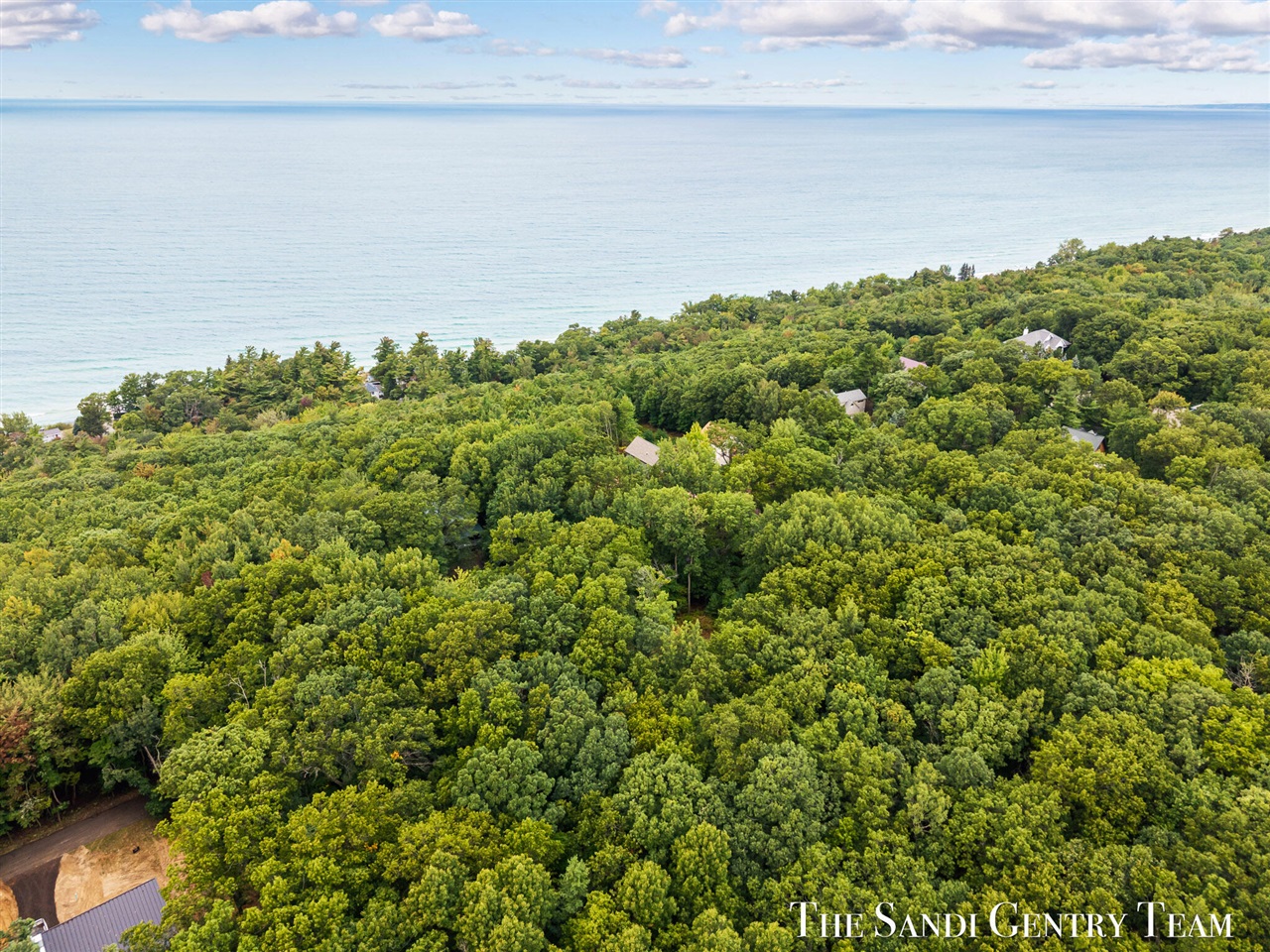 Photo 1 of Sale Pending at 3177 N Silver Ridge Rd, Mears, MI 49436 | MLS# 70560587 | Listing updated on 2026-10-05