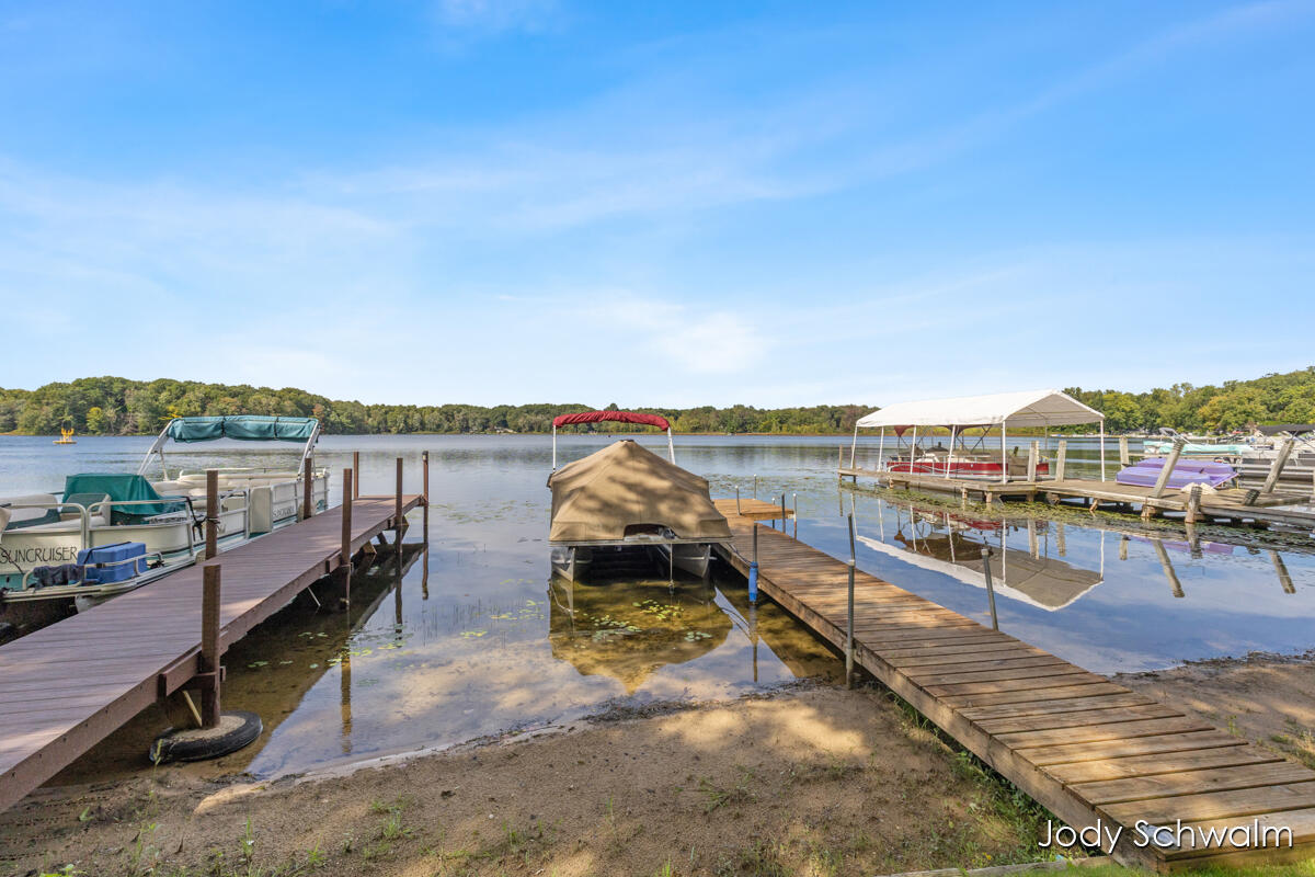 Photo 3 of Single family home for sale at 7121 Hass Dr, Comstock Park, MI 49321 | MLS# 70560623 | Listing updated on 2026-10-07