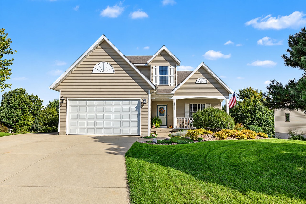 Photo 1 of Single family home for sale at 7841 Cidermill Dr, Grand Rapids, MI 49508 | MLS# 70560643 | Listing updated on 2026-09-26