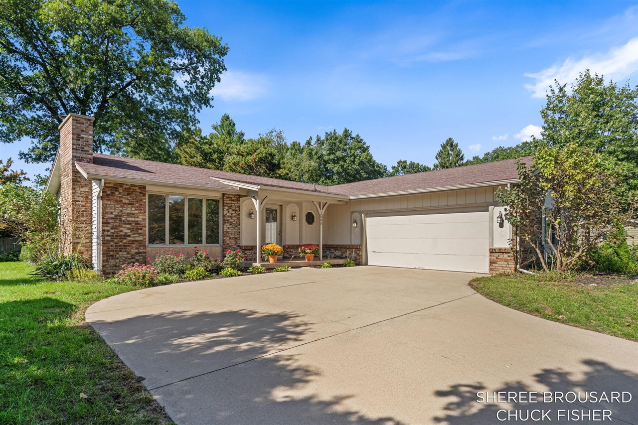 Photo 1 of Single family home for sale at 2495 Holtman Dr, Grand Rapids, MI 49525 | MLS# 70560646 | Listing updated on 2026-10-07