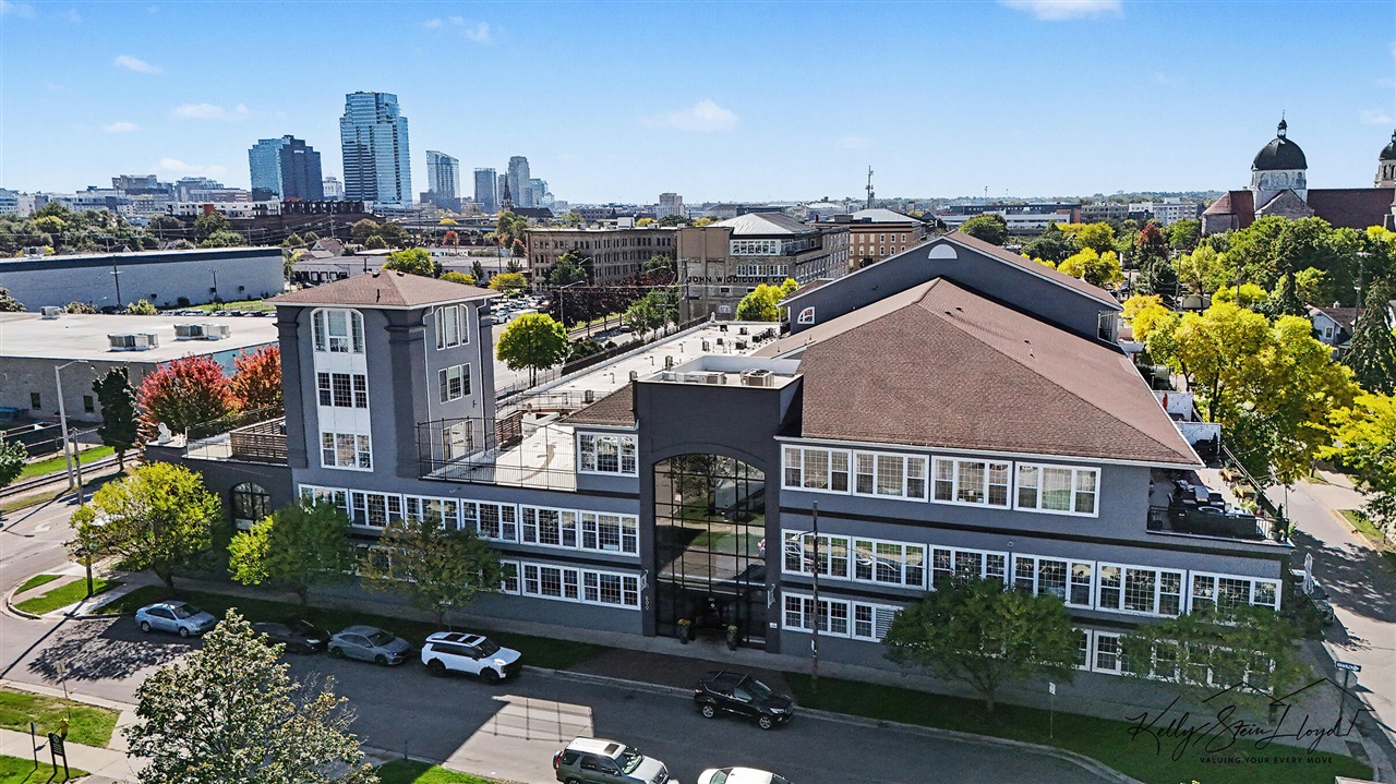 Photo 2 of Condo for sale at 600 7th Street #309, Grand Rapids, MI 49504 | MLS# 70560668 | Listing updated on 2026-10-09