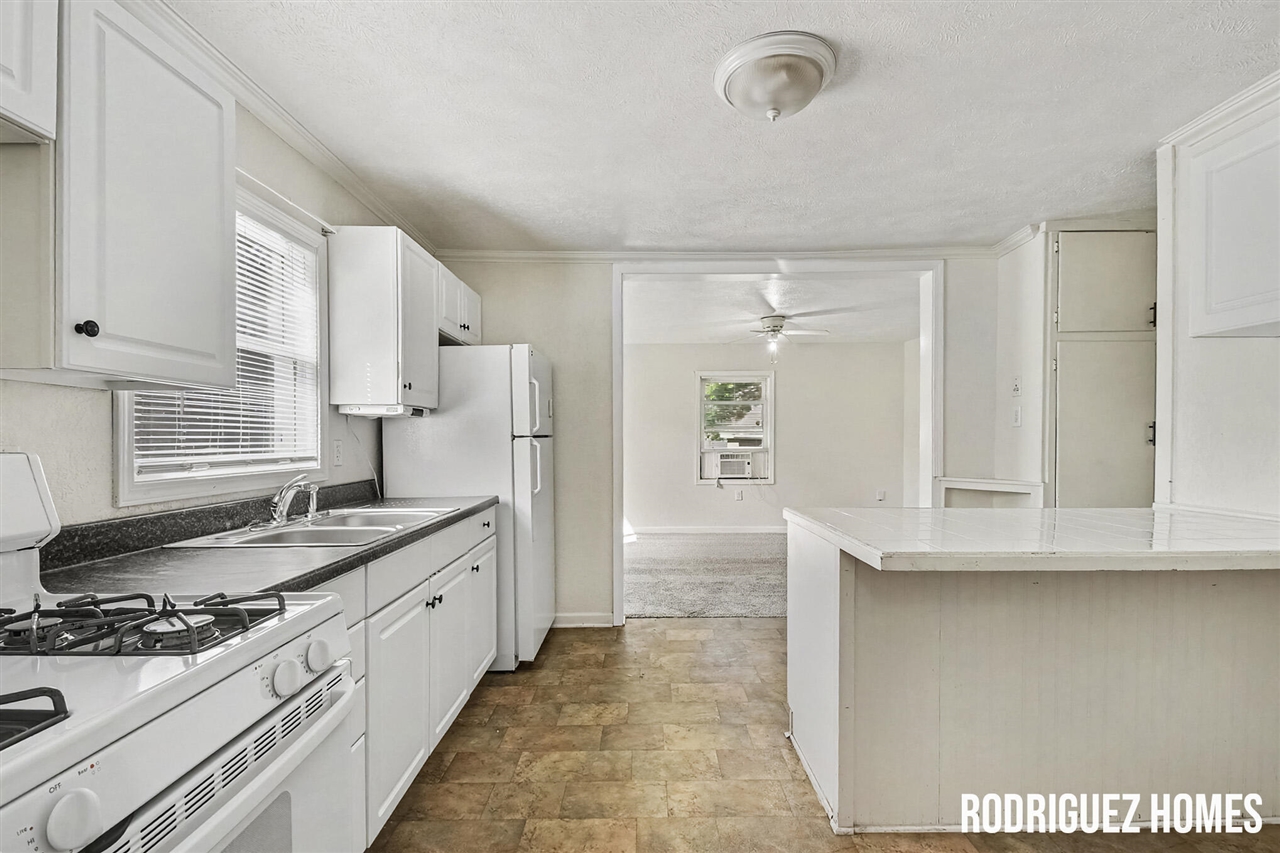 Photo 4 of Sale Pending at 8242 Freeland Ave, Byron Center, MI 49315 | MLS# 70560771 | Listing updated on 2026-09-30