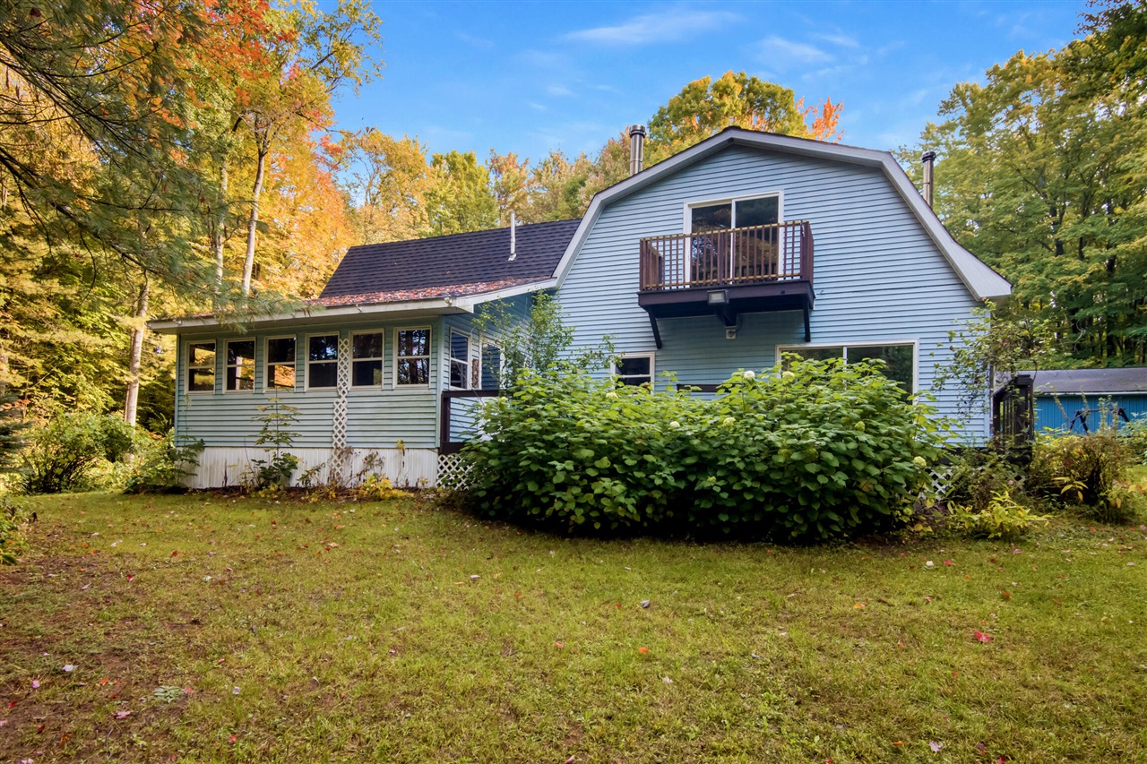 Single family home for sale at 11781 Downs Dr, LeRoy, MI 49655 | MLS# 70560772