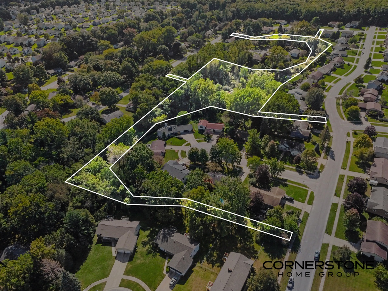 Photo 3 of Sale Pending at 4561 Terry Dr, Grand Rapids, MI 49512 | MLS# 70560845 | Listing updated on 2026-10-01