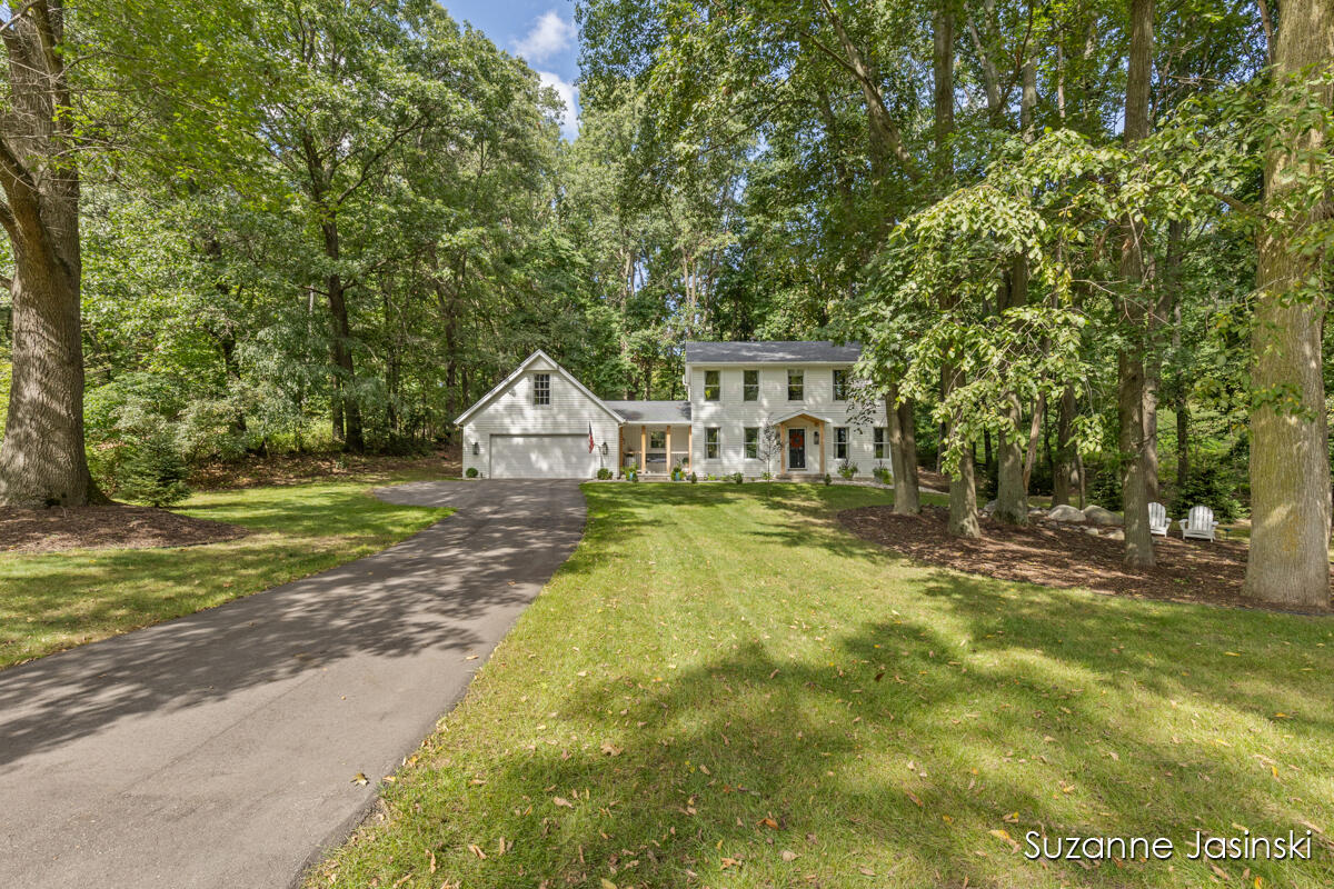 Photo 3 of Single family home for sale at 3597 Riverwoods Dr, Rockford, MI 49341 | MLS# 70560883 | Listing updated on 2026-09-25
