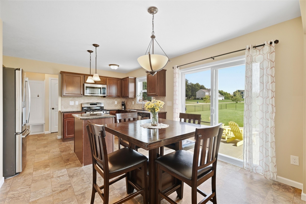 Photo 4 of Single family home for sale at 4400 Little Crk Ct, Cedar Springs, MI 49319 | MLS# 70560906 | Listing updated on 2026-10-05