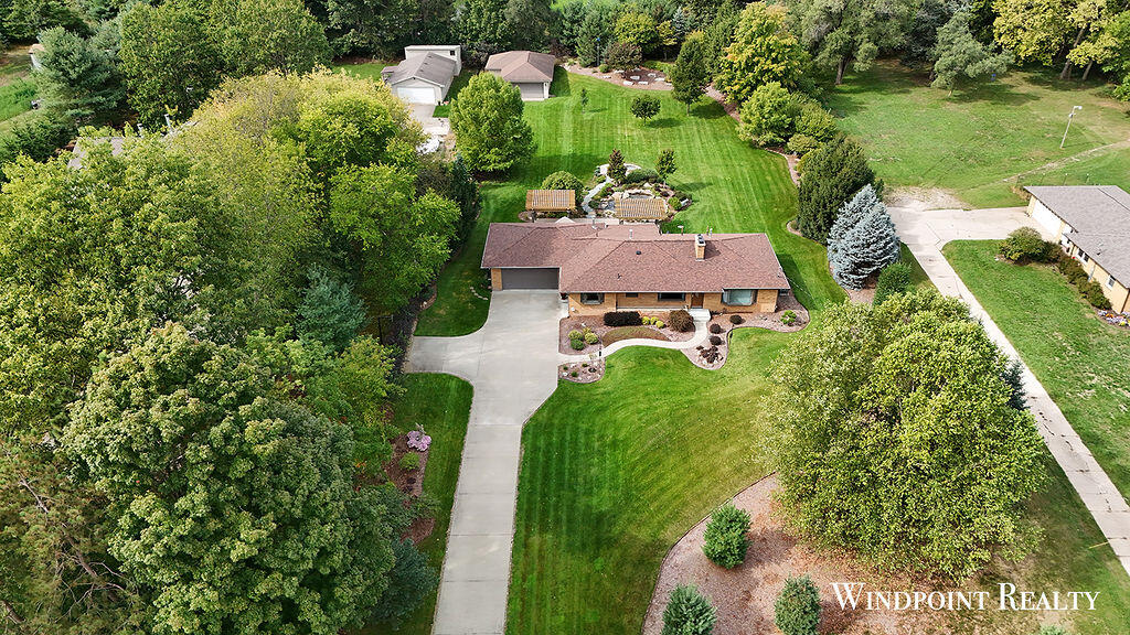 Photo 2 of Single family home for sale at 3817 Butterworth St, Grand Rapids, MI 49534 | MLS# 70560920 | Listing updated on 2026-10-05