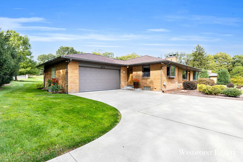 Photo 3 of Single family home for sale at 3817 Butterworth St, Grand Rapids, MI 49534 | MLS# 70560920 | Listing updated on 2026-10-05