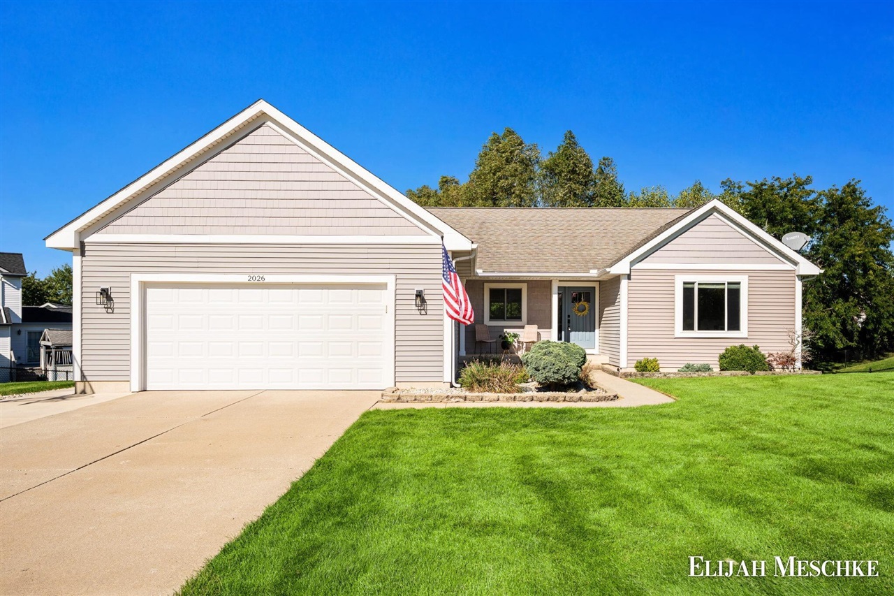 Photo 1 of Single family home for sale at 2026 Orchard Ridge Dr, Grand Rapids, MI 49534 | MLS# 70561032 | Listing updated on 2026-10-06