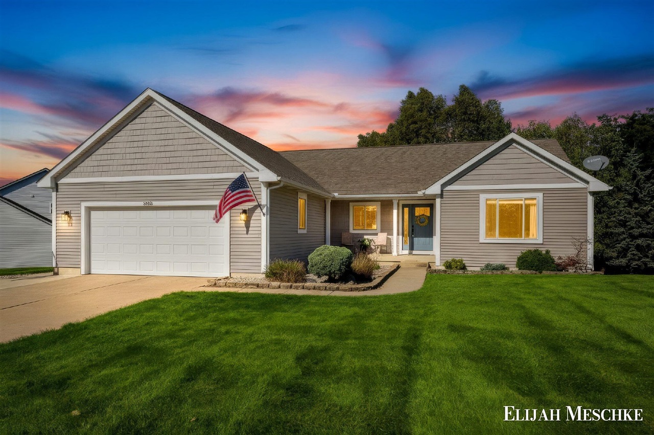 Photo 2 of Single family home for sale at 2026 Orchard Ridge Dr, Grand Rapids, MI 49534 | MLS# 70561032 | Listing updated on 2026-10-06