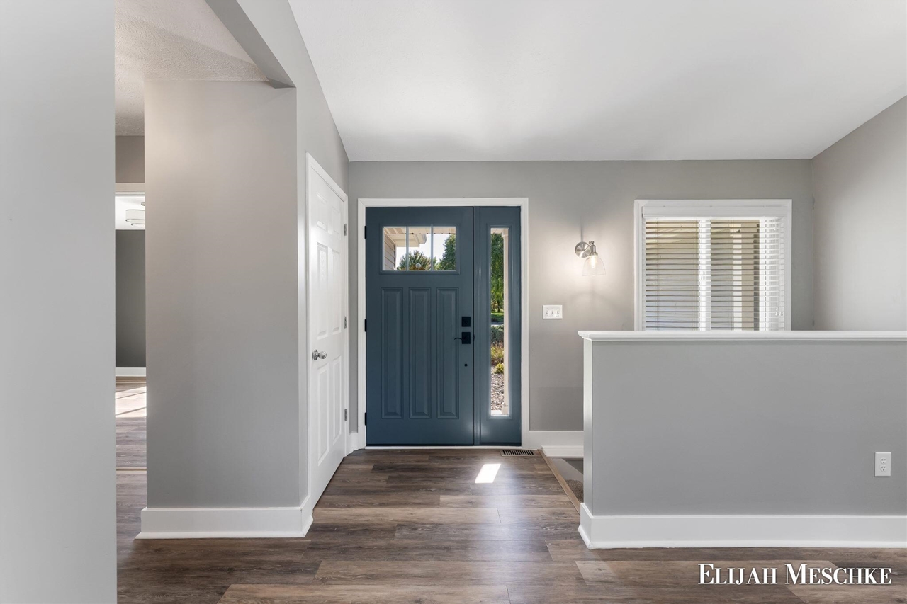 Photo 3 of Single family home for sale at 2026 Orchard Ridge Dr, Grand Rapids, MI 49534 | MLS# 70561032 | Listing updated on 2026-10-06