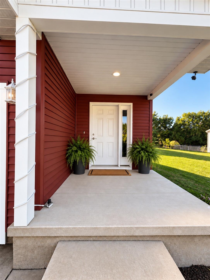 Photo 2 of Single family home for sale at 308 Brookside Ct, Big Rapids, MI 49307 | MLS# 70561042 | Listing updated on 2026-10-05