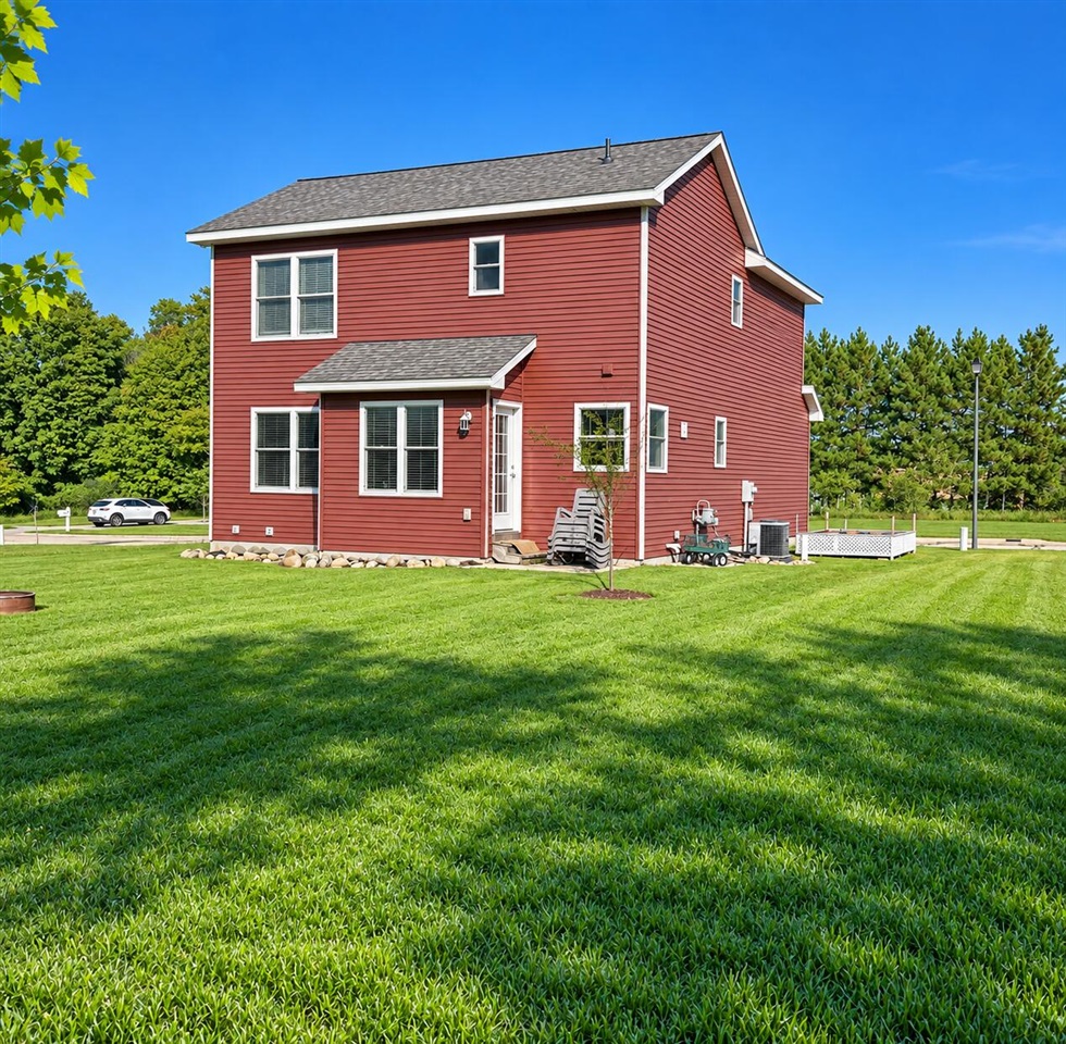 Photo 3 of Single family home for sale at 308 Brookside Ct, Big Rapids, MI 49307 | MLS# 70561042 | Listing updated on 2026-10-05