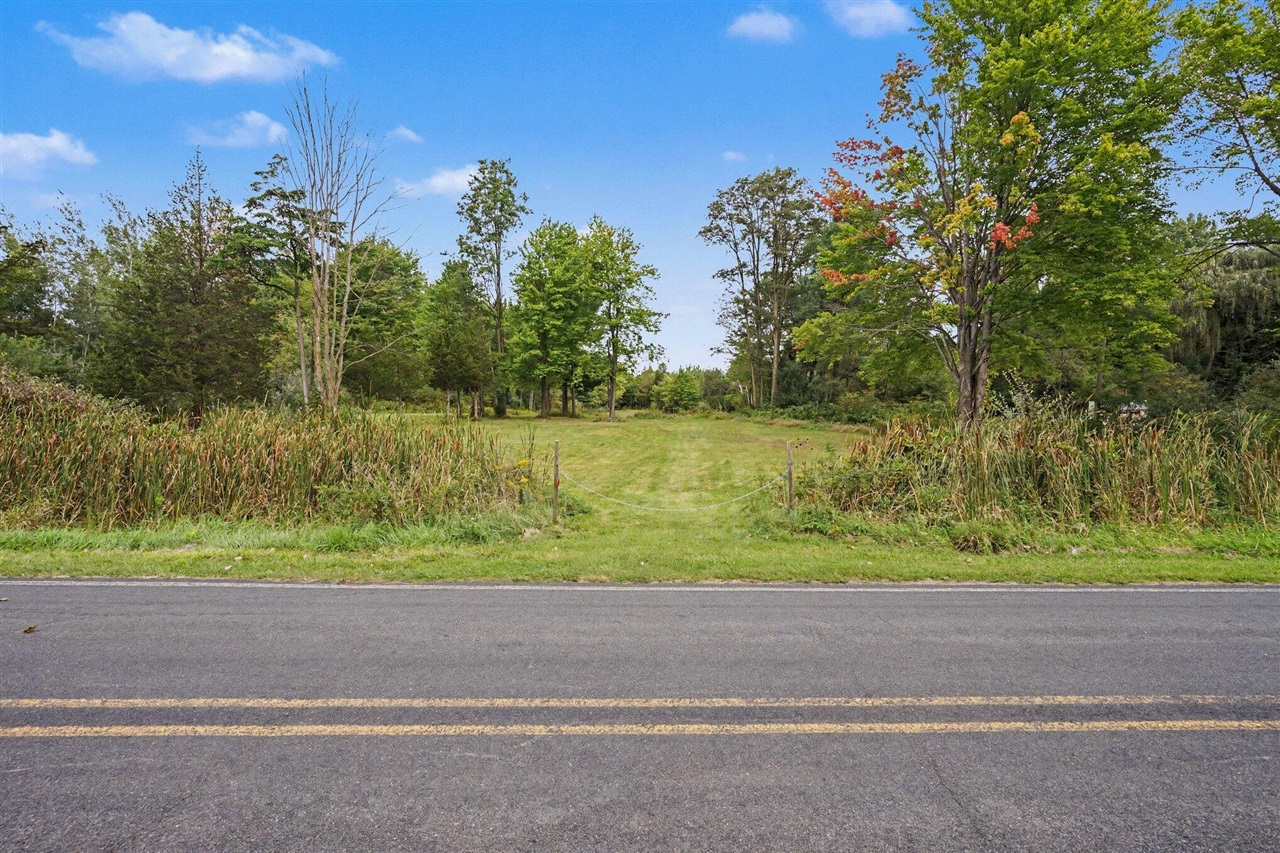 Land for sale at V/l County Rd 376, Covert, MI 49013-9501 | MLS# 70561146