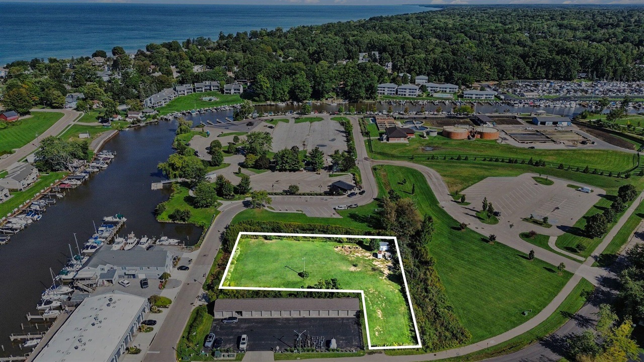 Photo 3 of Land for sale at 135 Dunkley Ave, South Haven, MI 49090 | MLS# 70561202 | Listing updated on 2026-10-01