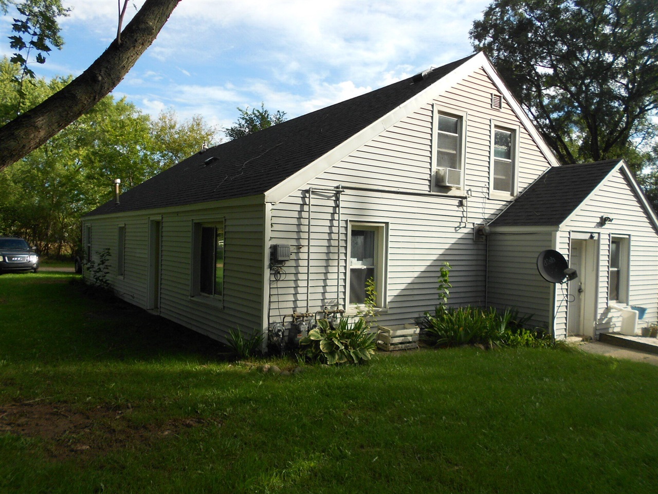 Photo 3 of Multi family home for sale at 12247 M 40, Gobles, MI 49055 | MLS# 70561204 | Listing updated on 2026-09-29