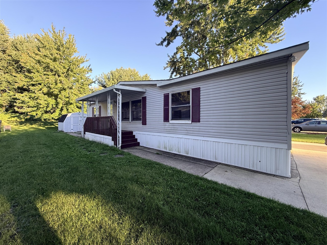 Photo 2 of Single family home for sale at 4484 Gardens Blvd, Grand Rapids, MI 49534 | MLS# 70561240 | Listing updated on 2026-09-28