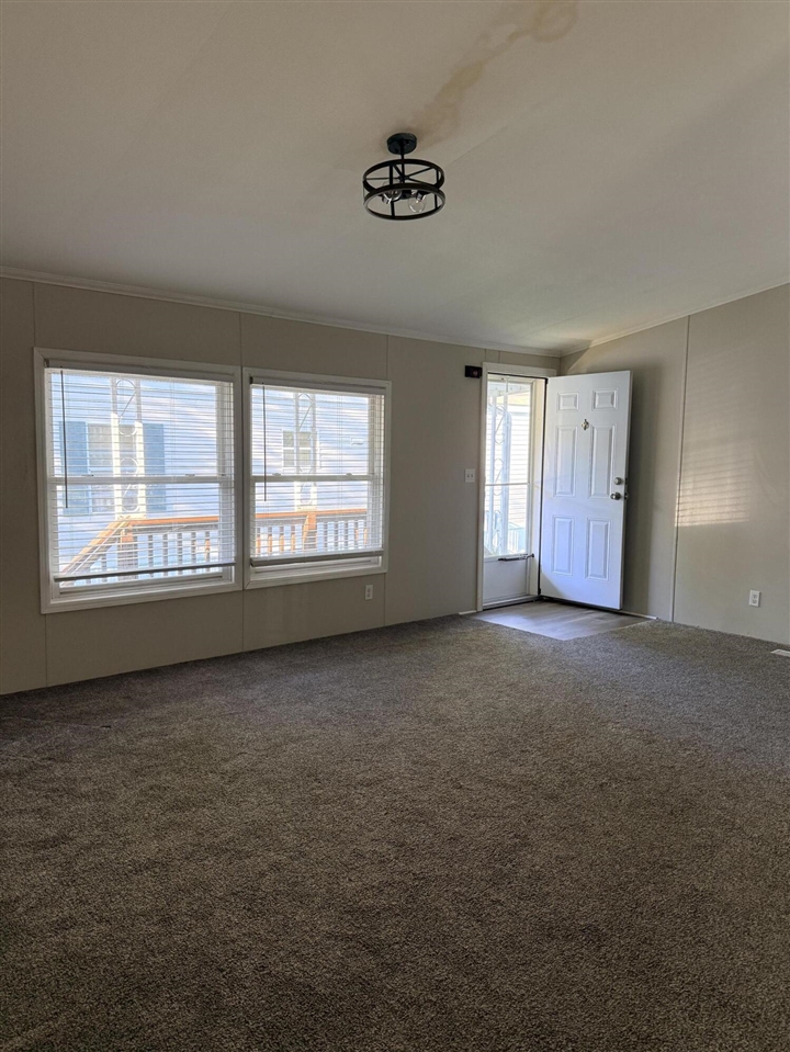 Photo 4 of Single family home for sale at 4484 Gardens Blvd, Grand Rapids, MI 49534 | MLS# 70561240 | Listing updated on 2026-09-28