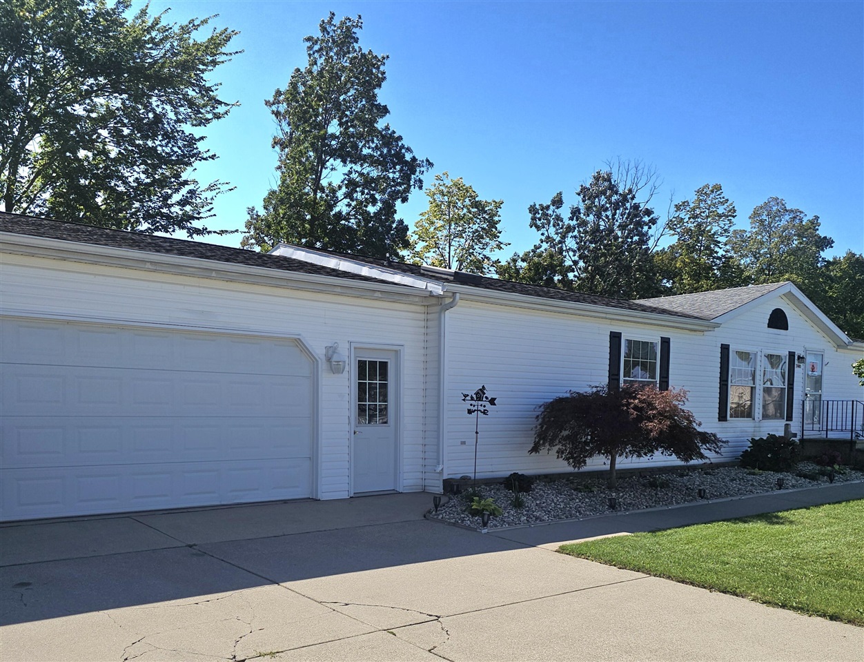 Photo 3 of Single family home for sale at 7440 Gallop Trl, Caledonia, MI 49316 | MLS# 70561247 | Listing updated on 2026-09-30