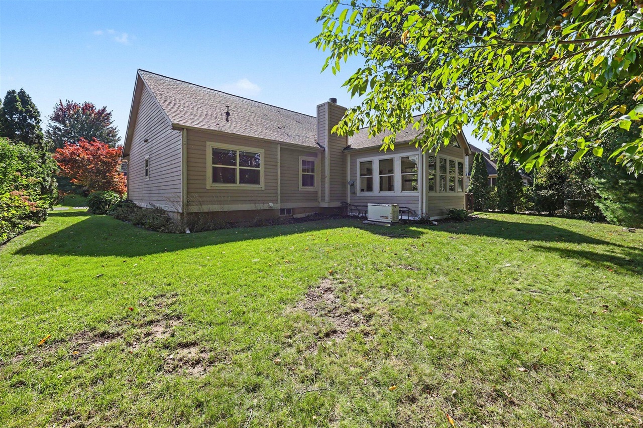 Photo 4 of Single family home for sale at 2603 Ravineside Ln, Howell, MI 48843 | MLS# 70561456 | Listing updated on 2026-09-30