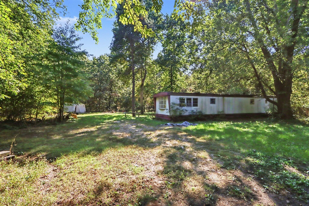 Photo 3 of Sale Pending at 36651 47th Avenue, Paw Paw, MI 49079 | MLS# 70561472 | Listing updated on 2026-10-02