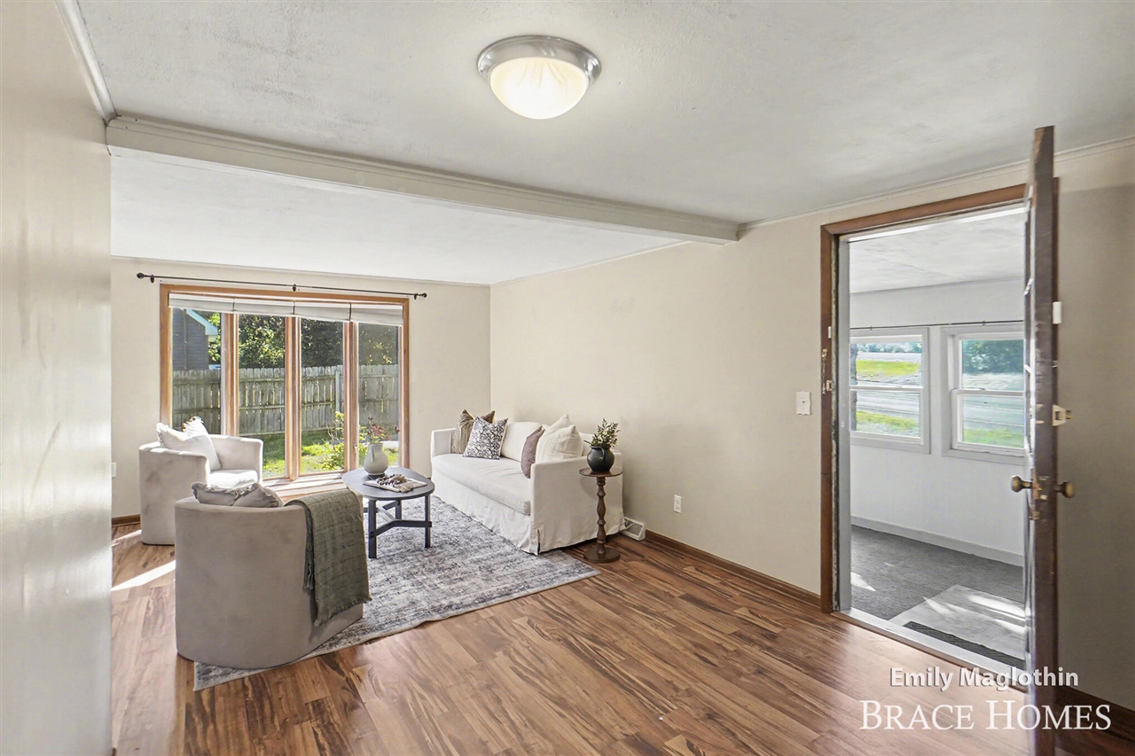 Photo 2 of Single family home for sale at 9422 Sparta Ave, Sparta, MI 49345 | MLS# 70561476 | Listing updated on 2026-09-29