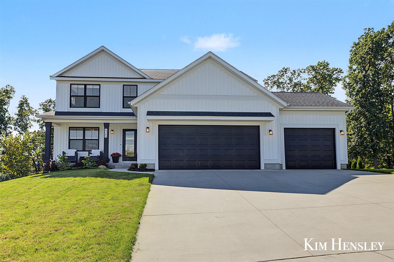 Photo 1 of Single family home for sale at 6343 Bentley Dr, Belmont, MI 49306 | MLS# 70561522 | Listing updated on 2026-10-02