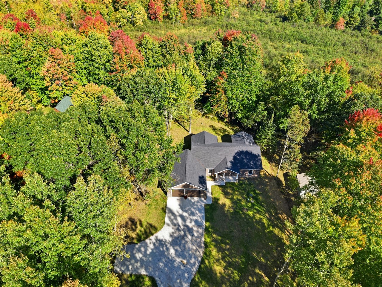 Photo 2 of Single family home for sale at 6742 Abbey Ln, Canadian Lakes, MI 49346 | MLS# 70561542 | Listing updated on 2026-10-07