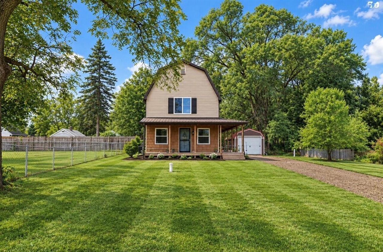 Single family home for sale at 22415 Bedford Rd, Battle Creek, MI 49017 | MLS# 70561659
