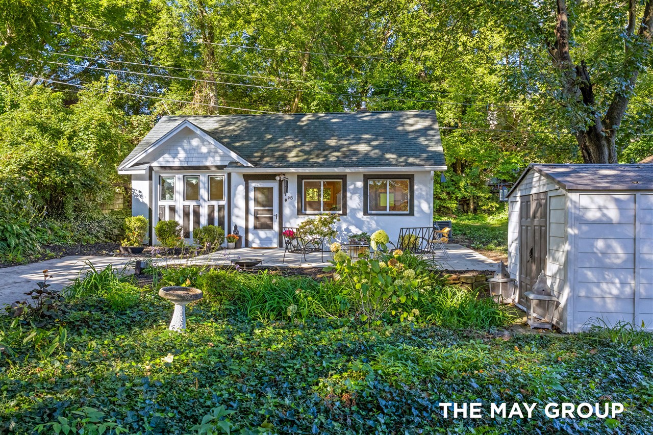 Photo 2 of Single family home for sale at 143 Langdon Ave, Grand Rapids, MI 49503 | MLS# 70561693 | Listing updated on 2026-10-05