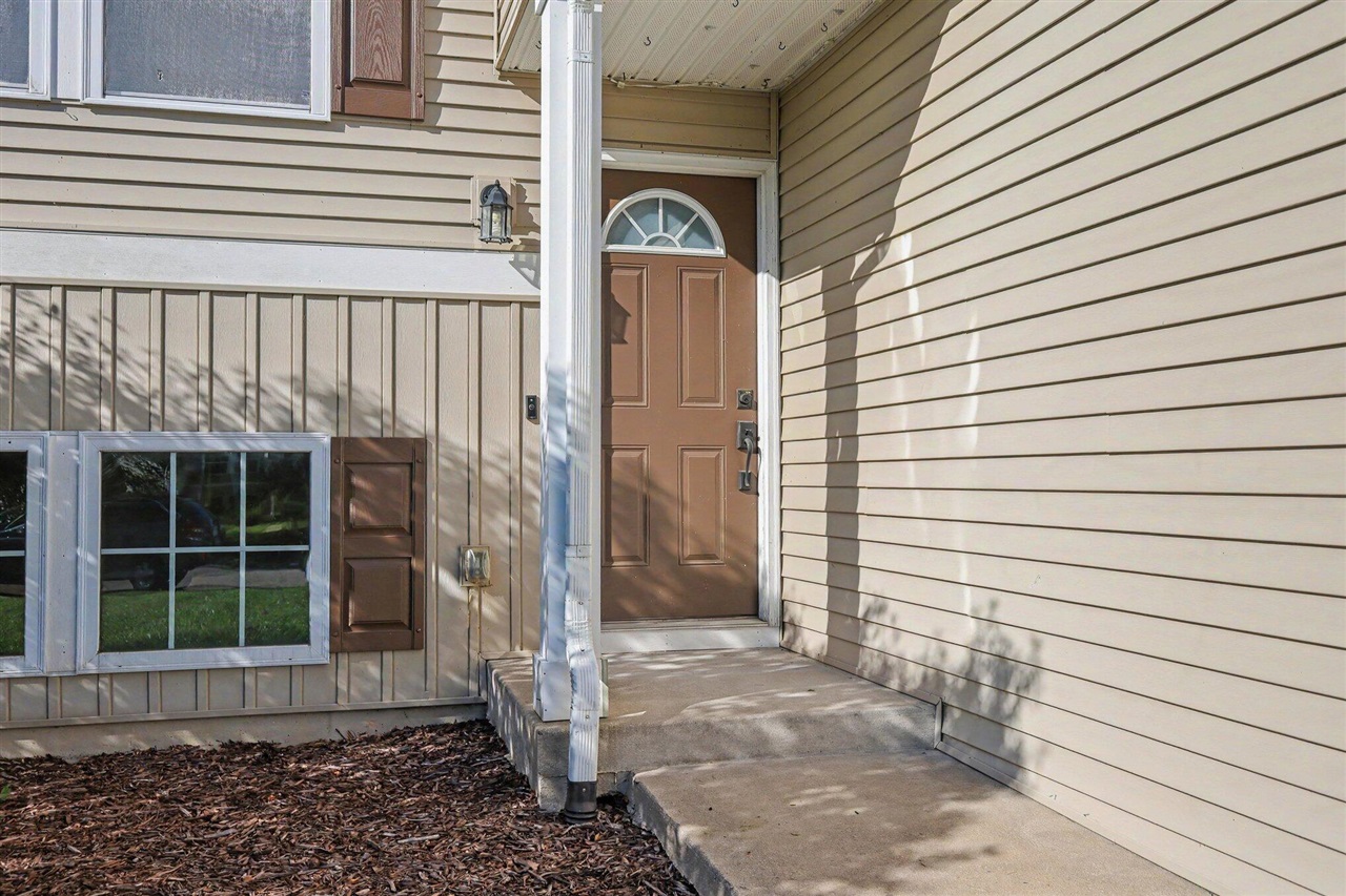 Photo 3 of Single family home for sale at 6507 Kodiak Dr, Alto, MI 49302 | MLS# 70561696 | Listing updated on 2026-10-04