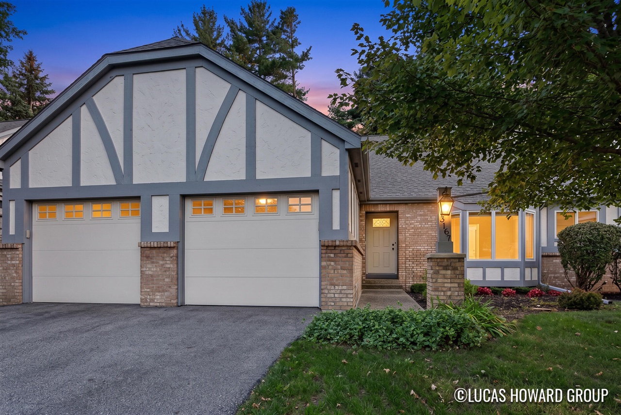 Condo for sale at 3167 Maple Villa Dr, Grand Rapids, MI 49508 | MLS# 70561705